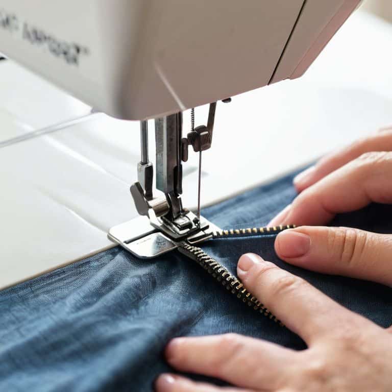 Sewing Zippers With Finesse