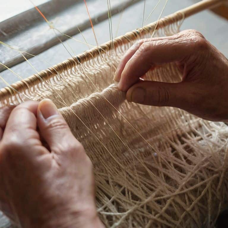 Mastering Ends in Weaving Techniques